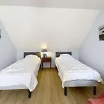 Prázdninový dům 6 Pieces, 9 Pers, A 50m Avec Wifi - Fr-1-361-567 *